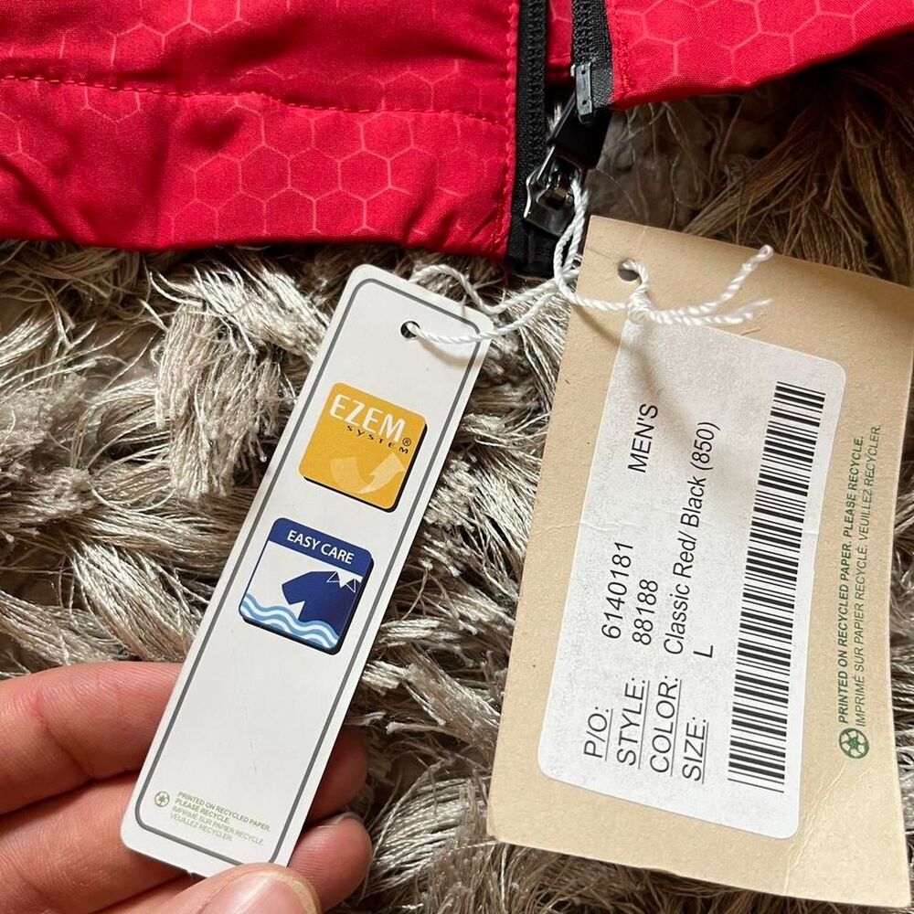 Unbranded Men's Red Jacket - Picture 5 of 7